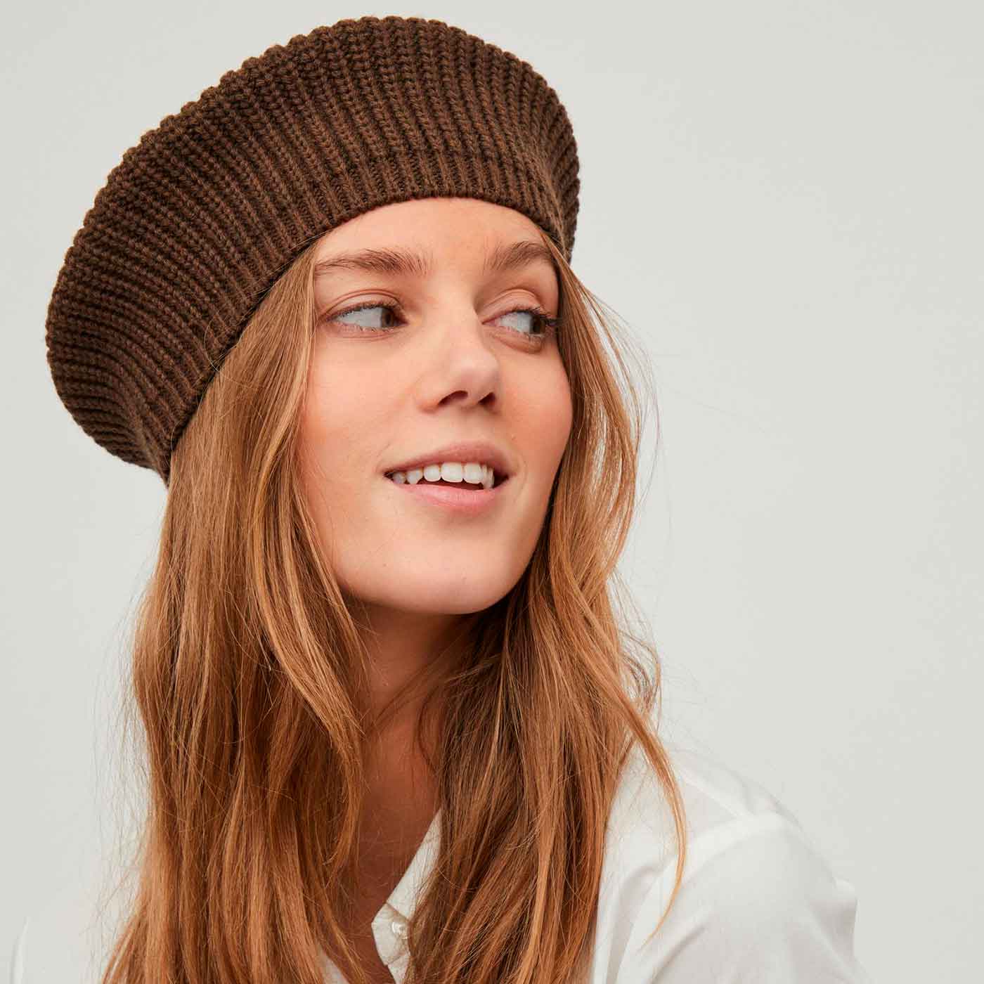 VILA - BERET - DREMA 14078707 - DEMITASSE