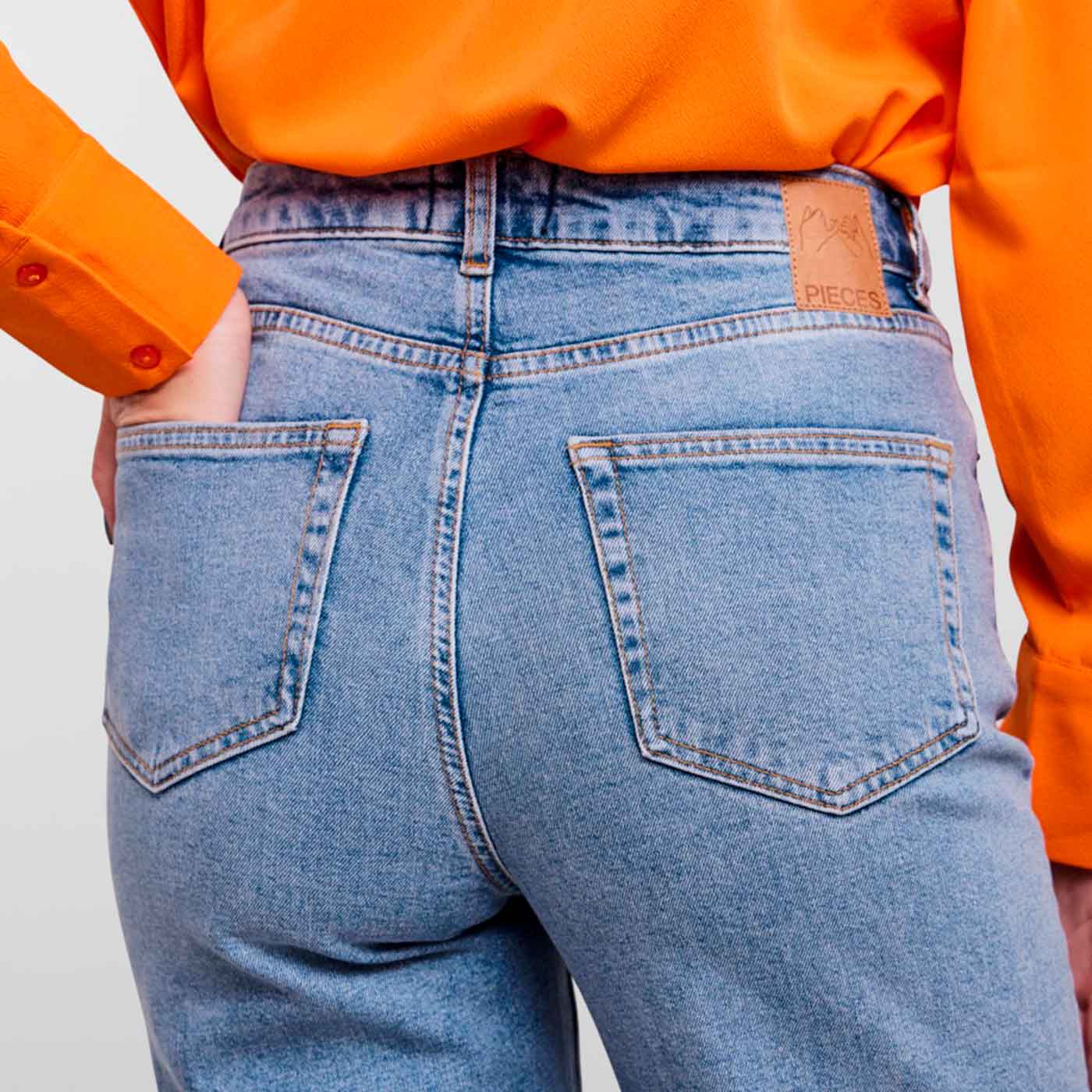 PIECES - JEANS - HOLLY 17122102 - MEDIUM BLUE DENIM